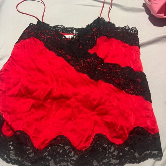 Alice + Olivia Dorine Mock-Wrap Lace-Trim Silk Camisole Top size M - Picture 5 of 9